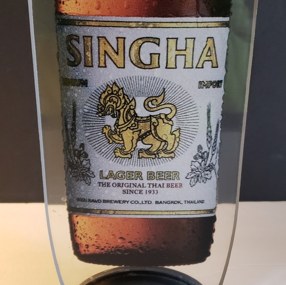 Singha Thai Beer Lion Acrylic Light Sign Lamp - Picture 2 of 10